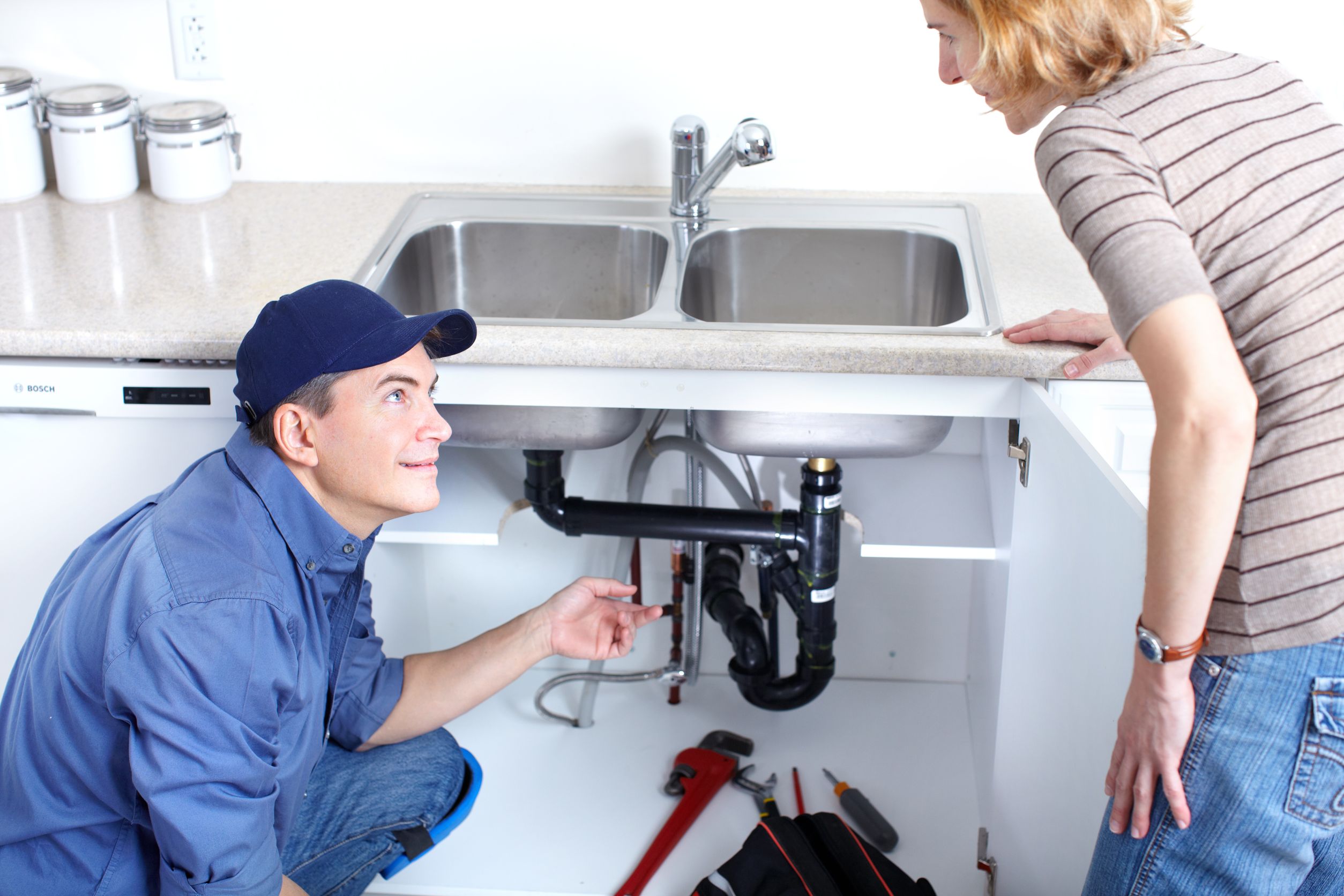 How Plumbing Services in Colorado Springs, CO Can Solve Your Home Water Issues Fast