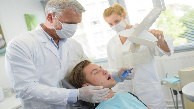 Why A Toothache In Lincoln Square May Be Reason Enough To See An Emergency Dentist