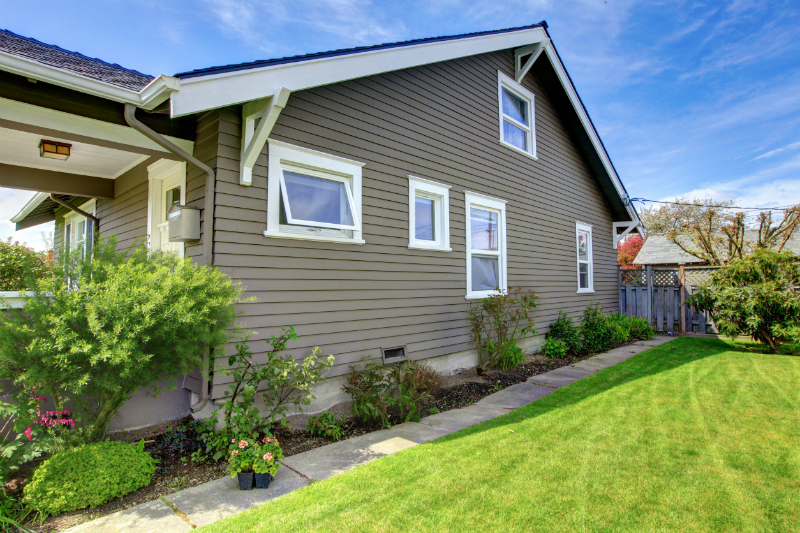 Improve The Appearance Of Your Home With Siding Replacement