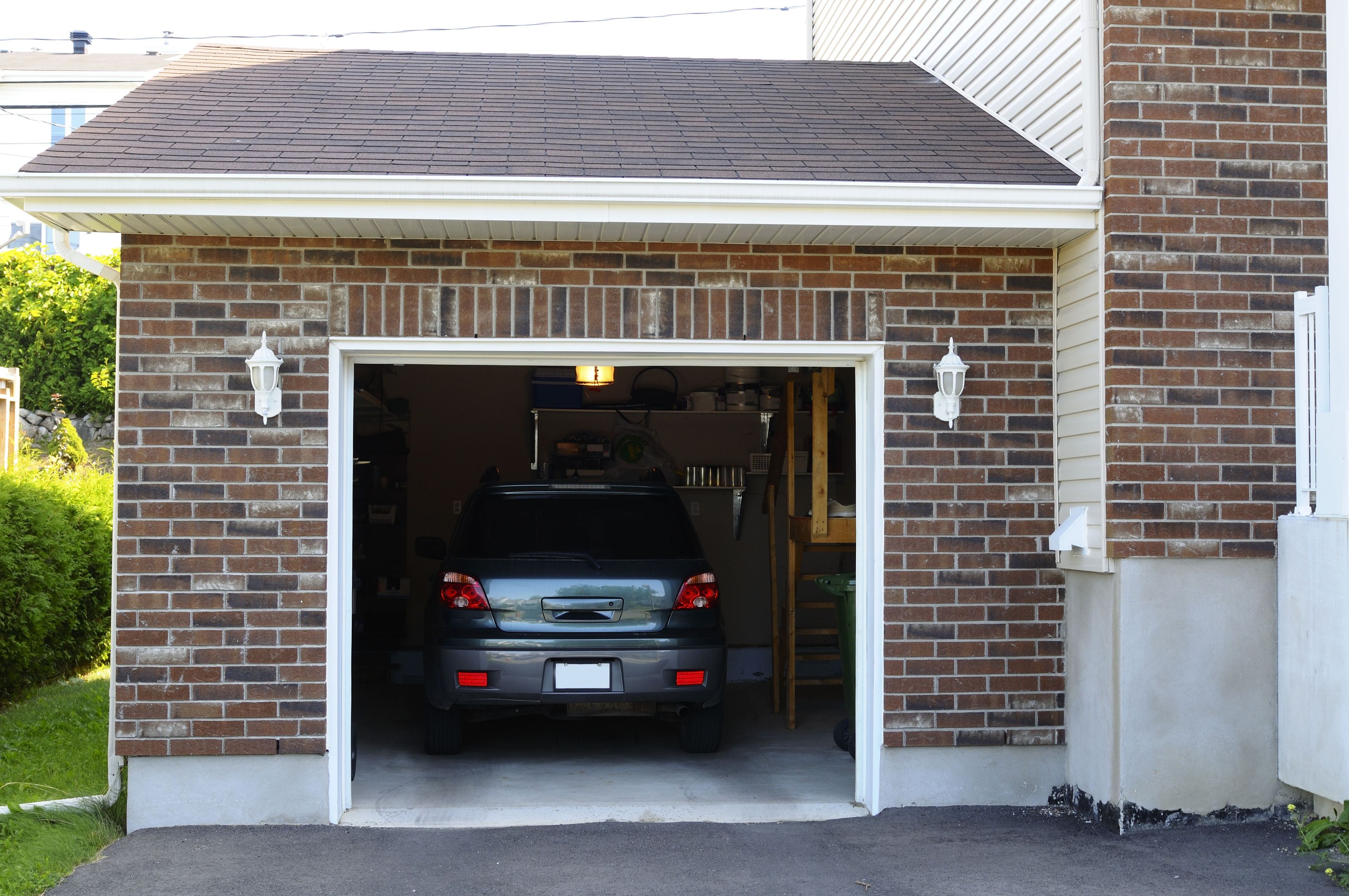 Building a Fully Customized Garage in Illinois: How to Get Started