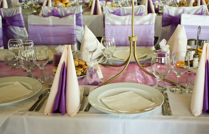 Choosing an Elegant Champagne Room in Miami