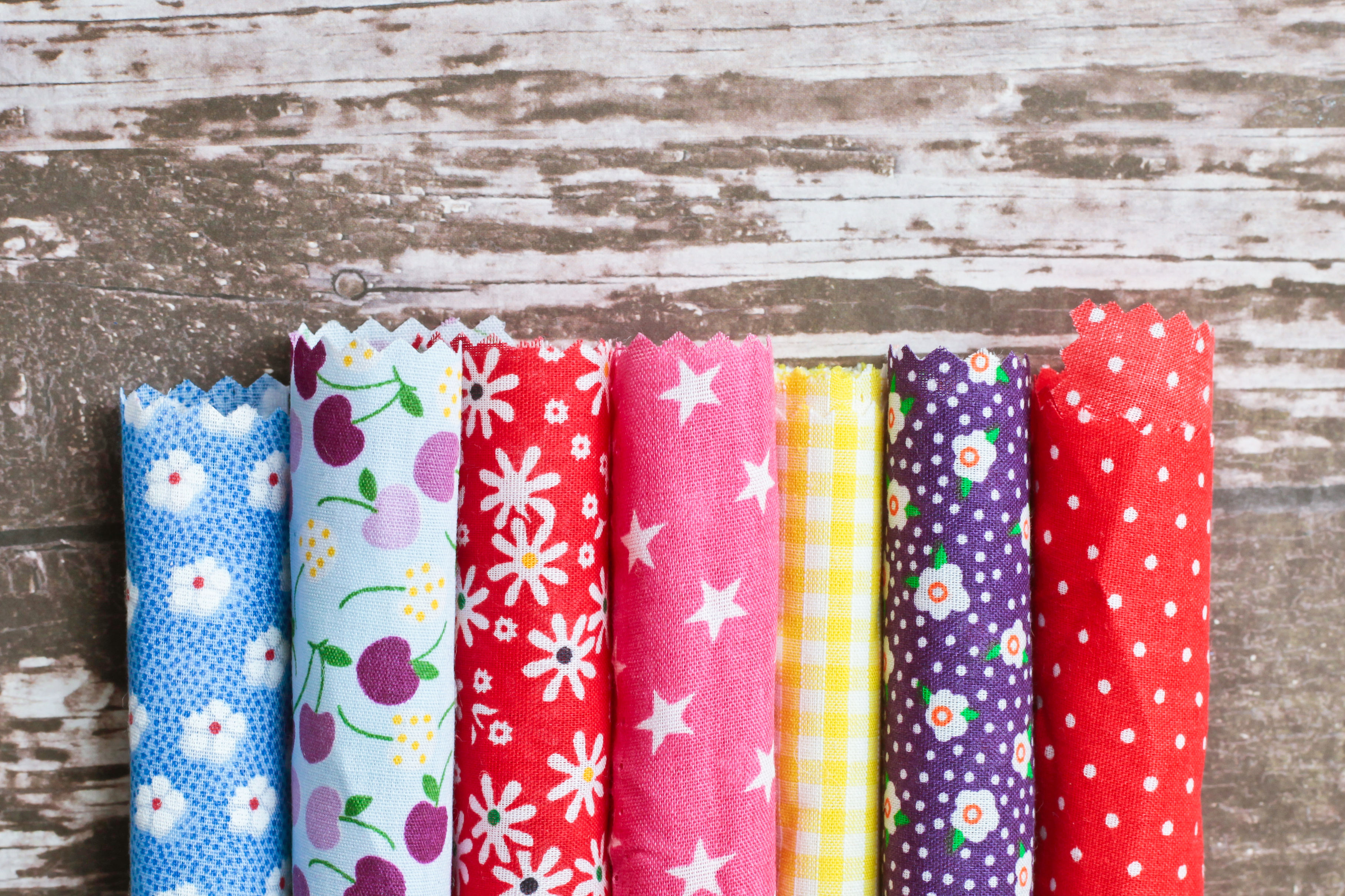 Benefits of Dry Erase Wallpaper