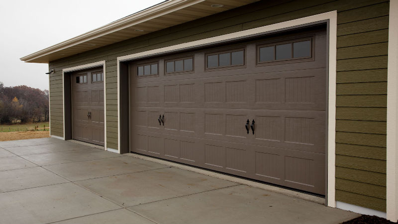 Garage Door Types: The Common Overhead Door