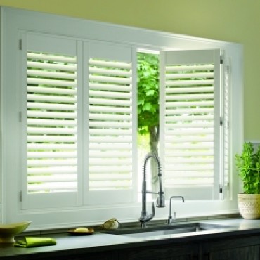 Researching the Best Plantation Shutters in Sarasota, FL Can Often Be Done Online