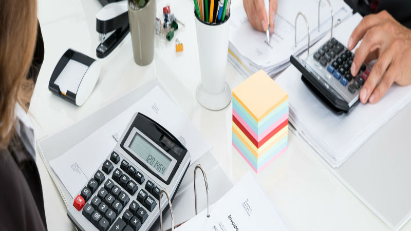 Signs That You Need to Hire a Financial Advisor as Soon as Possible