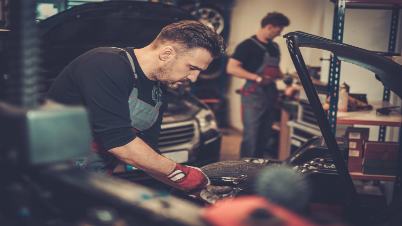 Signs That You Need Auto Repair
