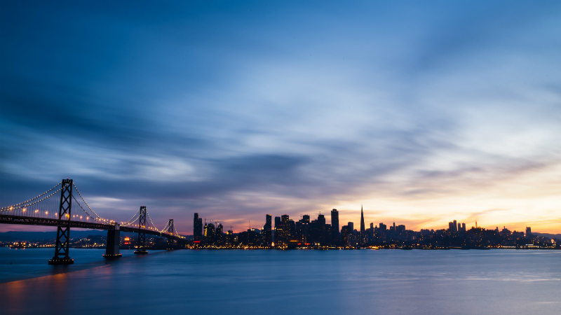 Greet the Day with A Yoga Session Overlooking the Chicago Skyline