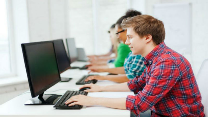 Viewing Educational Information Sometimes Better Than Reading Text