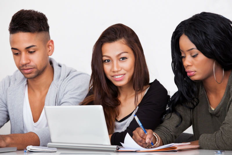 Top Reasons for Creative Students to Earn a College Degree in Animation