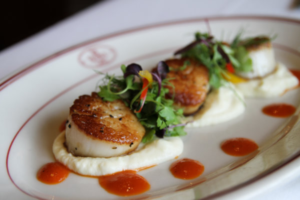 Reasons to Go Out to Romantic Restaurants Near Saint Paul
