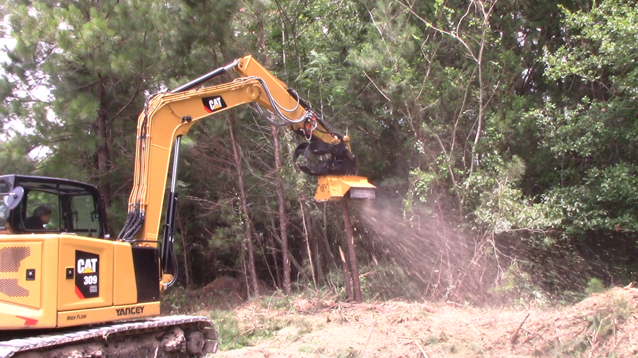 Finding a Mulching Head for Mini Excavator Gives You the Freedom to Accomplish All Types of Jobs