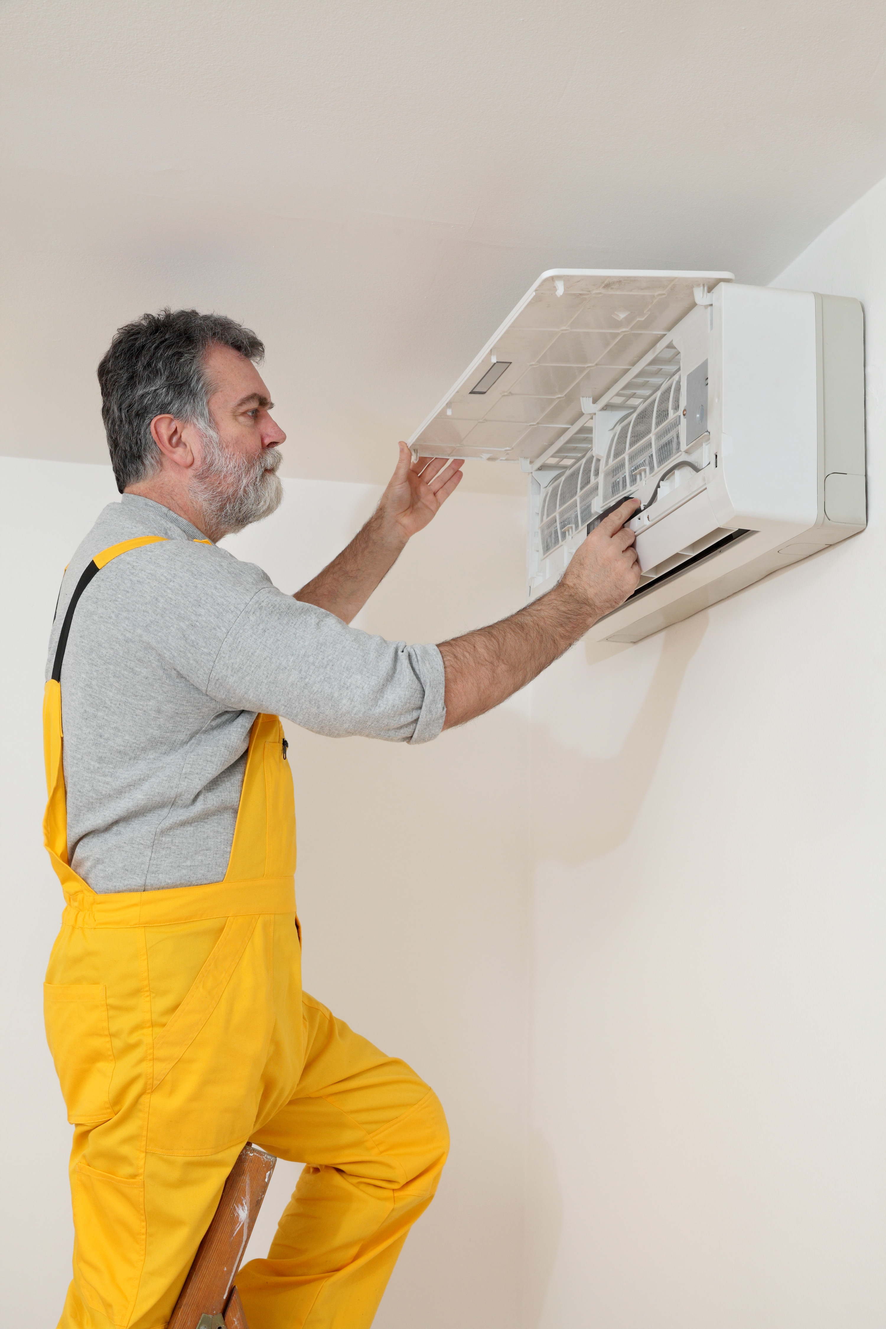 Homeowners Need to Have Access to Reliable HVAC Services in Fort Myers, FL