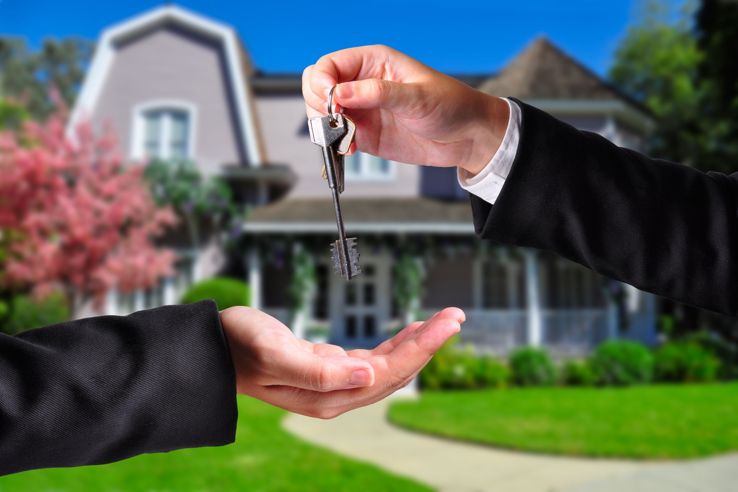 Why You Should Consider Luxury Apartments in Canton, MI