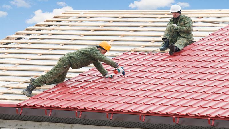 The Value of Reliable Commercial Roofing Contractors in Indianapolis, IN