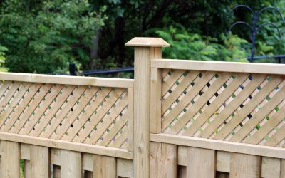Boost curb appeal and security by choosing a wood fence in Highlands Ranch, CO, for your home
