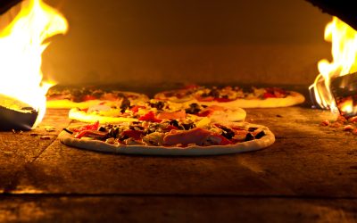 Crispy Crusts Await When You Order Pizza In San Diego, CA for Late Night Bites
